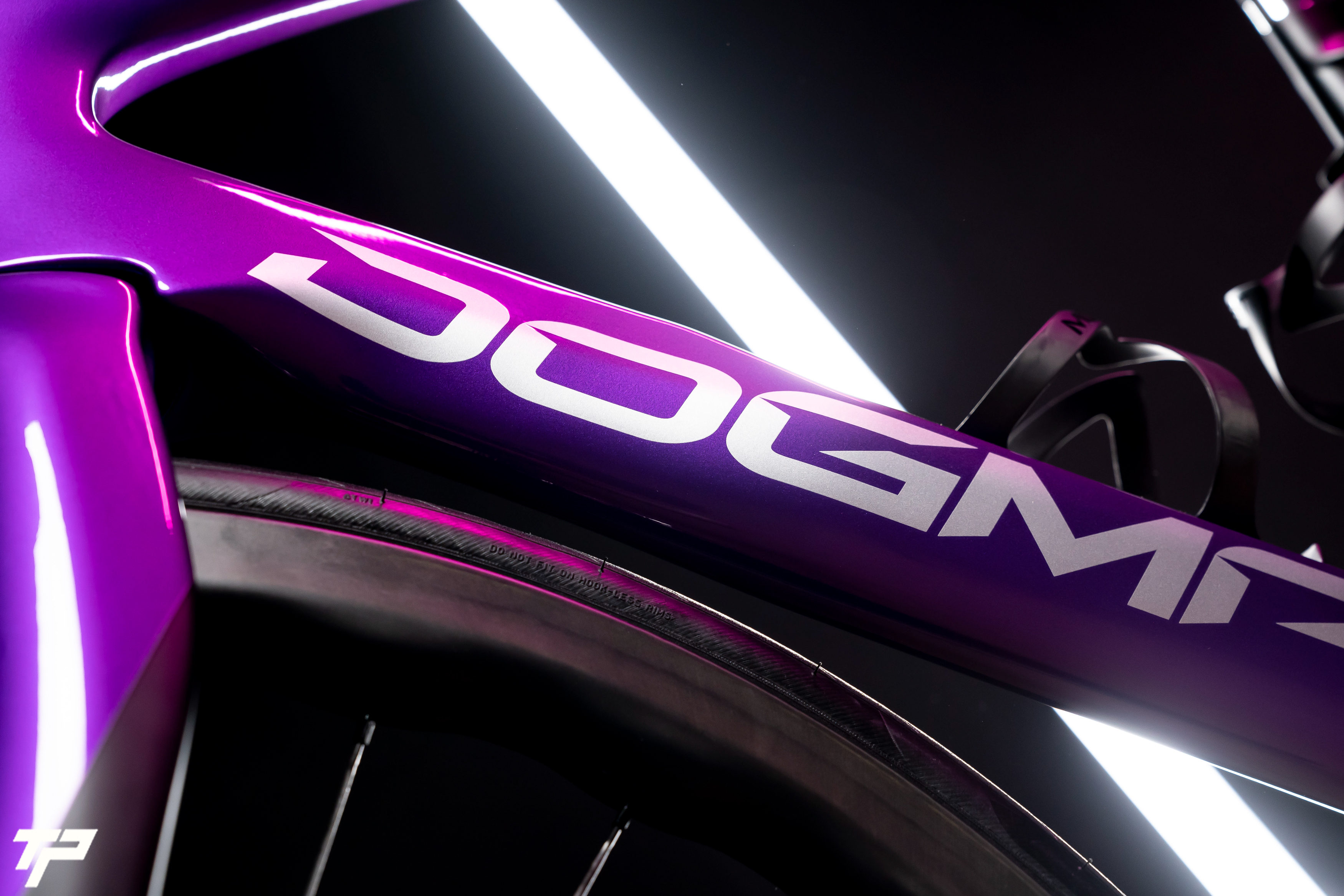 PINARELLO DOGMA F ELECTRO VIOLET